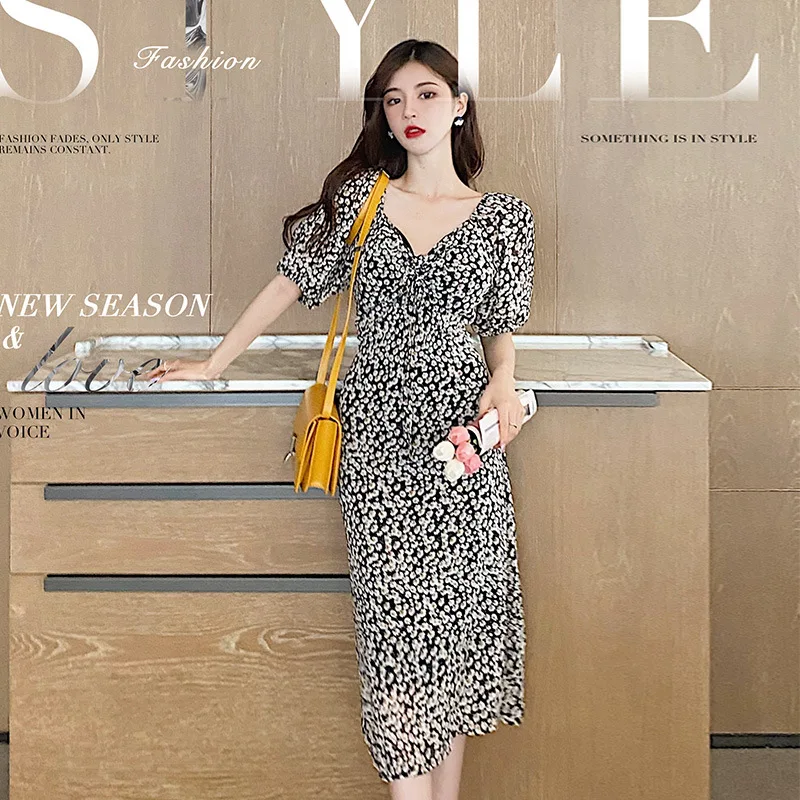 

Women Casual Dress Elegant Single Button Summer Dress Women Flare Sleeve Short Midi Vestidos De