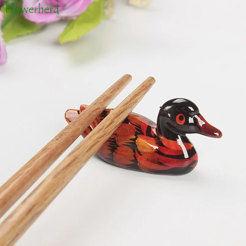 

New Ceramic Wood Chopstick Holder Tea Pet Creative Japanese Style Painted Duck Chopstick Holder Animal Duck Chopstick Holder