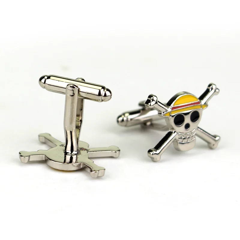 

Classic Anime One Piece Cufflinks Straw Hat Pirates Skull Logo Silver Plated Cuff links Men's Fashion Jewelry Accessories