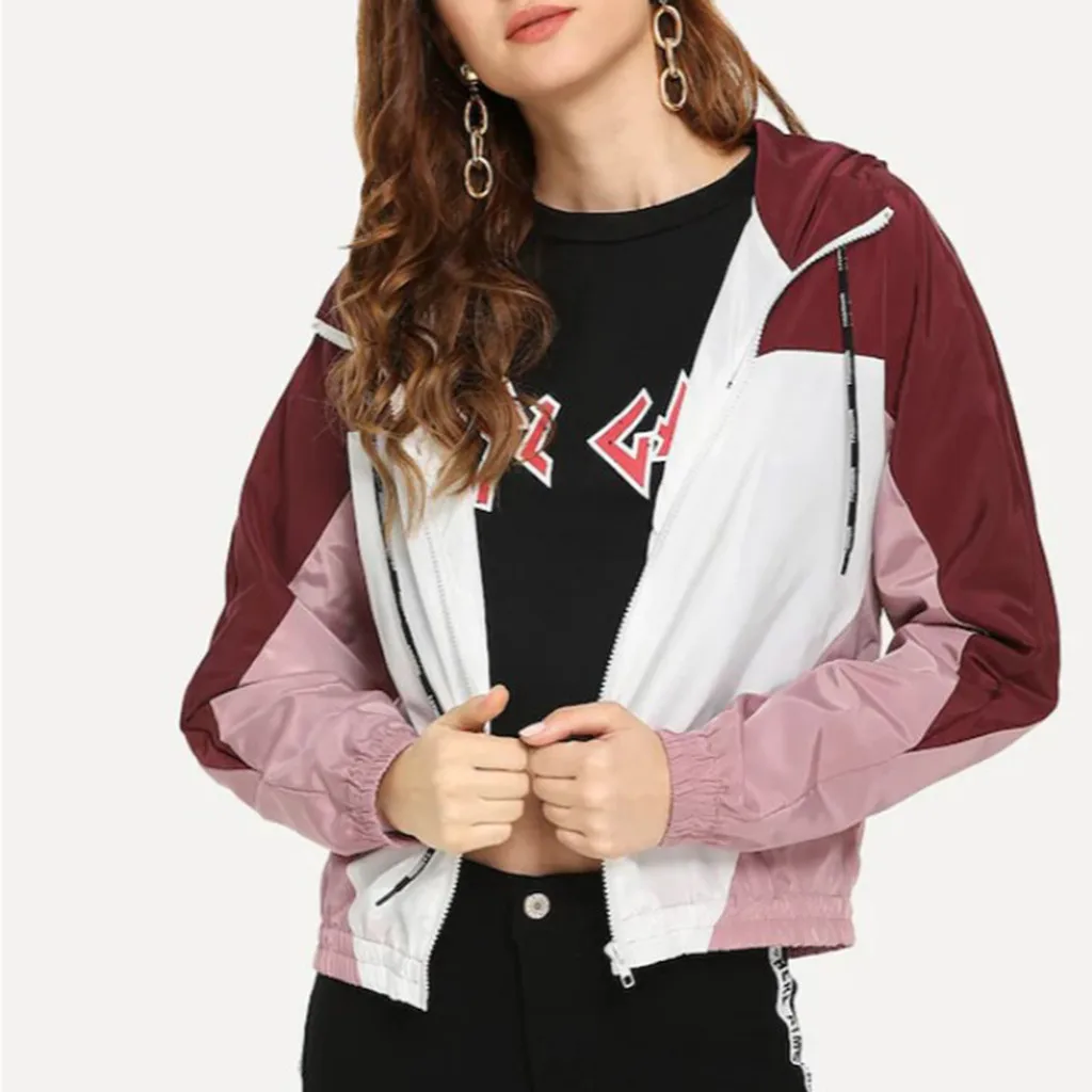 Женская ветровка с разноцветными вставками Базовая куртка капюшоном цветное