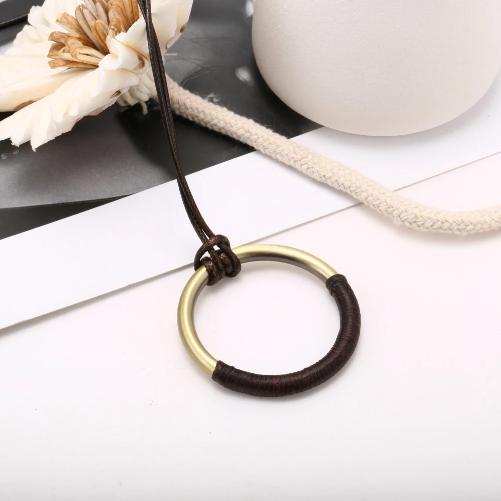 Женское Ожерелье модное простое длинное из кожзаменителя 80 см | Украшения и