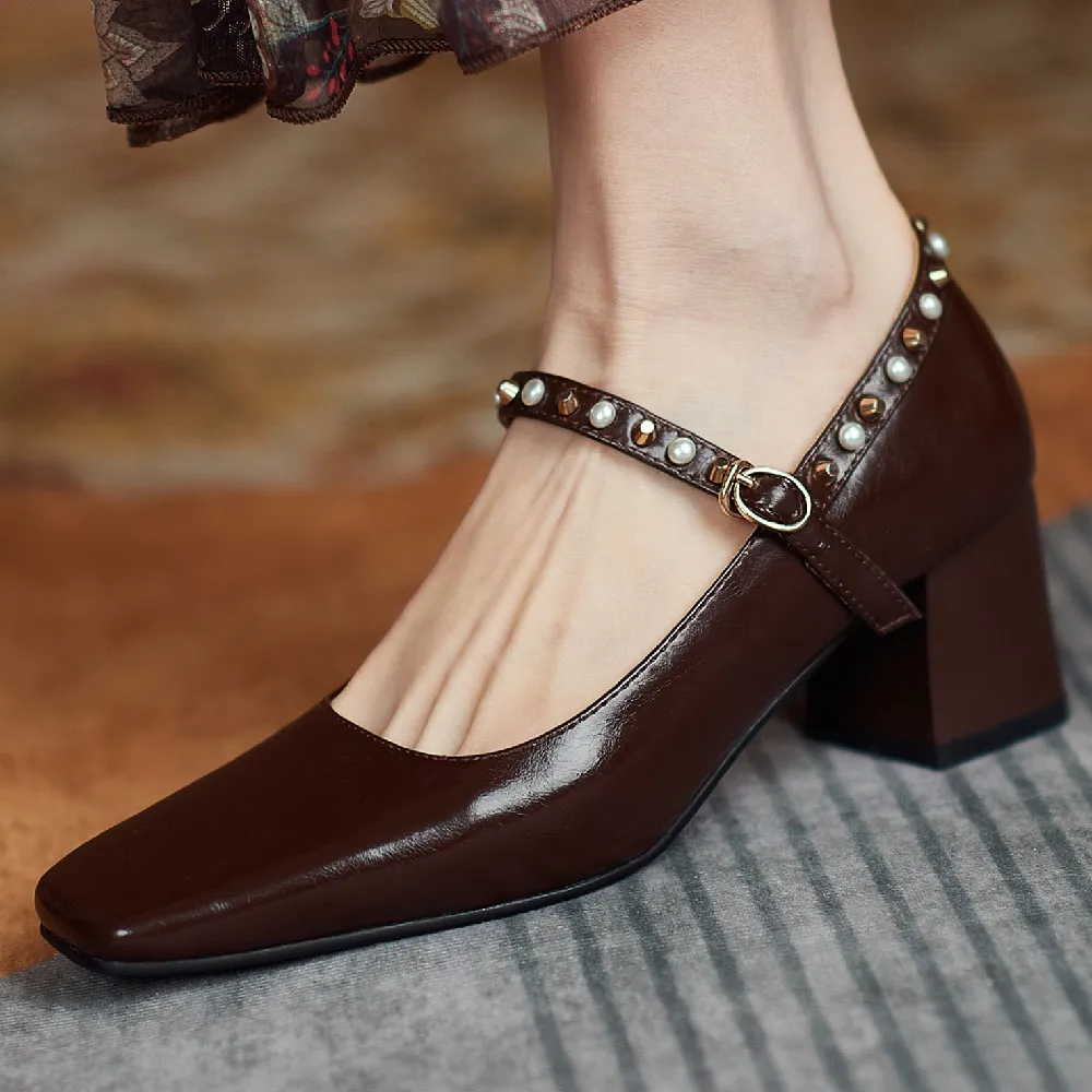 

Туфли-лодочки женские из натуральной кожи, высокий толстый каблук, квадратный носок, заклепки, пряжка с бисером, элегантная вечерняя Обувь в...