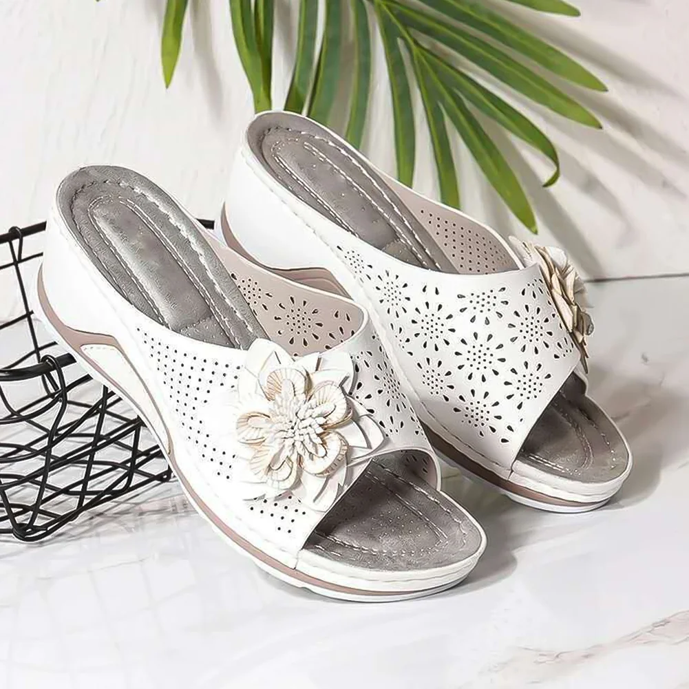 Meijuner New Style Ladies Sandals Hollow Wedges Casual Sandals Flower Beach Shoes Indoor Outdoor Female Slippers