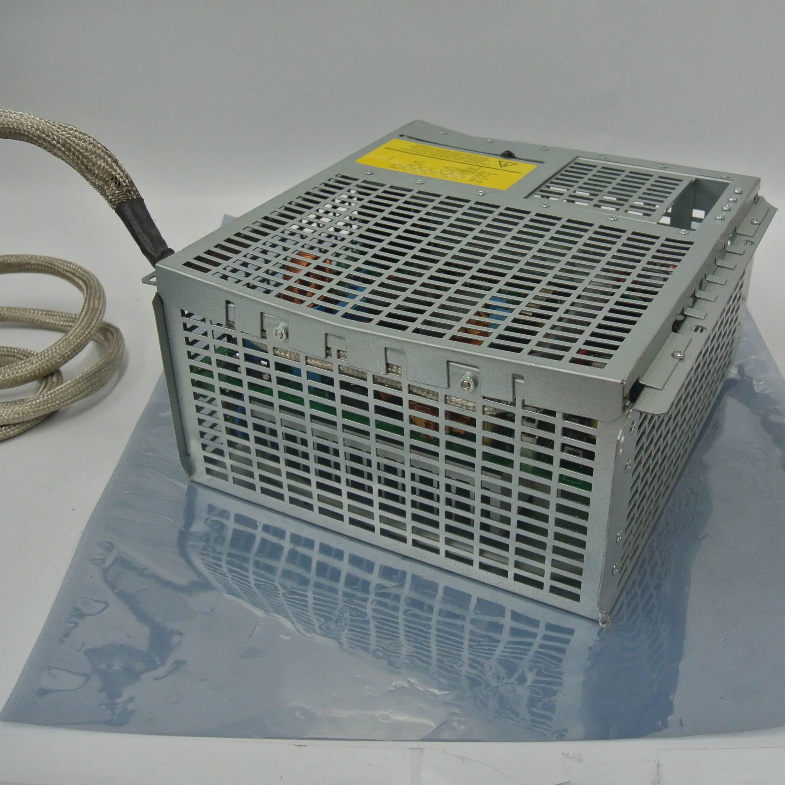 

HI-REG XRC-10.0 SMLTHS Мощность 280VA с бесплатной доставкой;