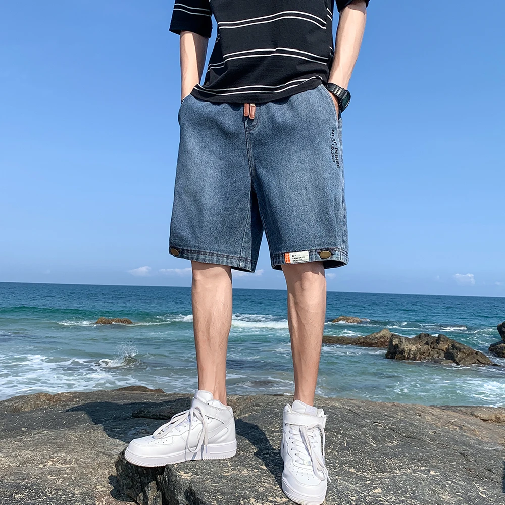 Мужские летние джинсовые шорты прямые однотонные широкие брюки средней длины