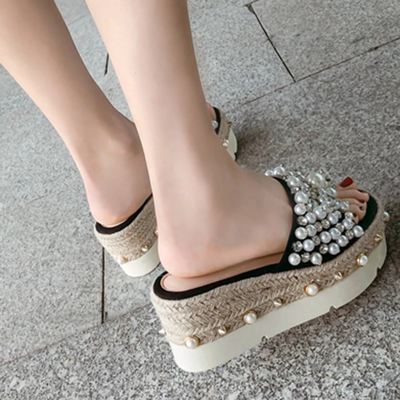 

Rimocy Women's Pearl Cryatal Chunky Platform Slippers Women Summer Open Toe Wedegs High Heels Flip Flop Woman Luxury Beach Shoes