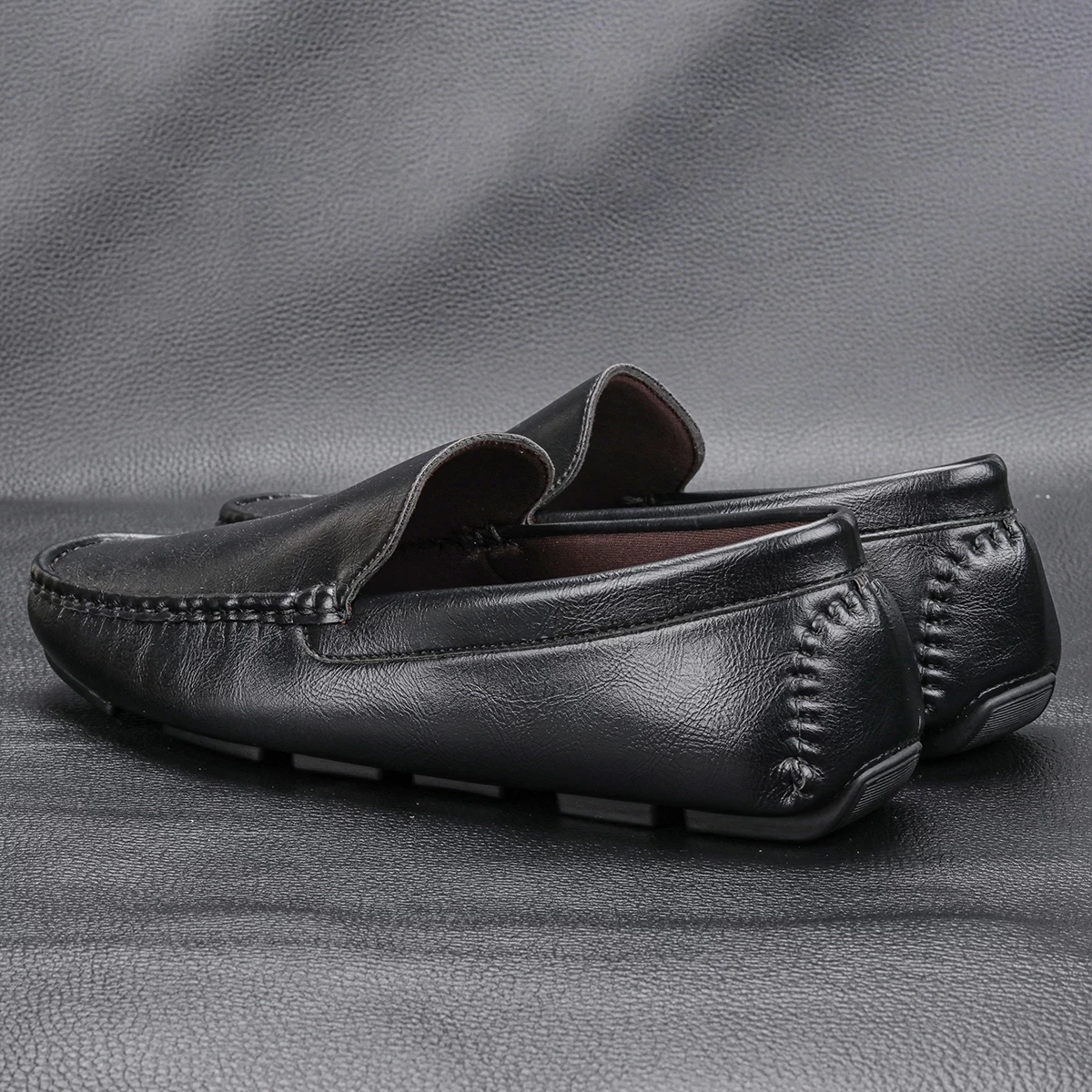 

Summer men's shoes fashionable and comfortable loafers men's breathable loafers 2021