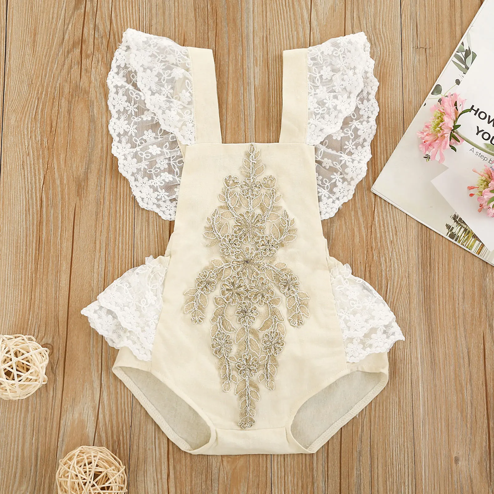

Newborn Girls Baby Lace Romper with Embroidery Decoration Lovely Little Princess Cute Style Summer Sweet Clothing