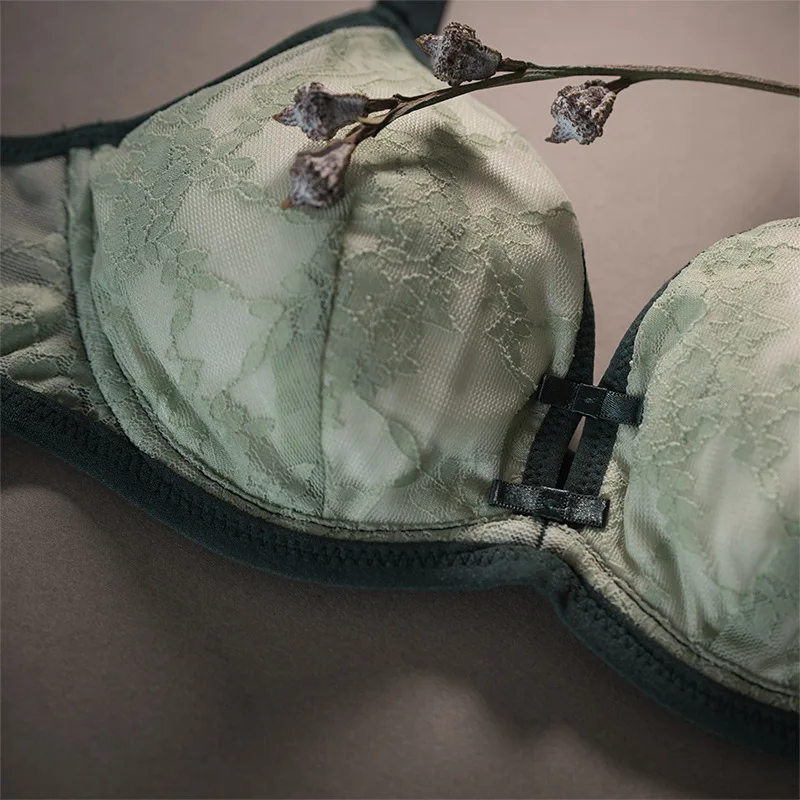 Комплект с бюстгальтером нижнее белье кружевное тонкое сексуальное комплект и