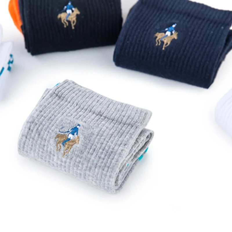 2020 Sale Autumn And Winter New Embroidery Men Socks High-grade Fight Color Cotton In The Tube Men's Casual Wholesale | Мужская
