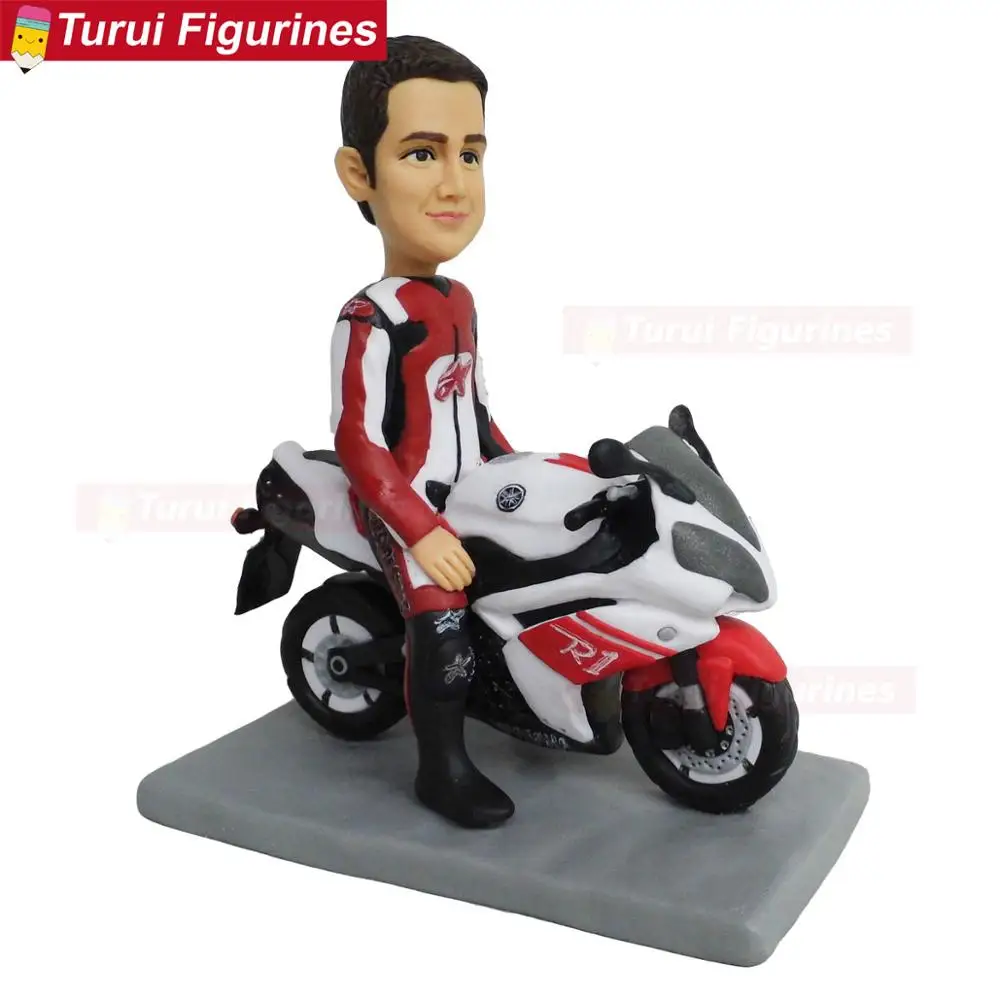 Мальчик с мотоциклом езда мотоцикл bobblehead куклы персонализированные скульптуры