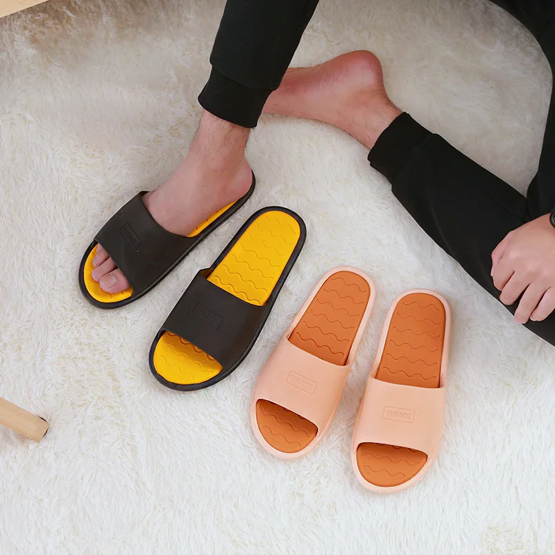 

New Home Slippers Men Comfortable Home Breathable Indoor Home Bathroom Slippers Summer Sandals and Slippers Men Shoes