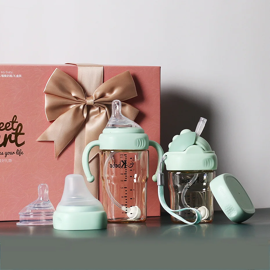 Подарочный набор для кормления новорожденных молоко использования на открытом