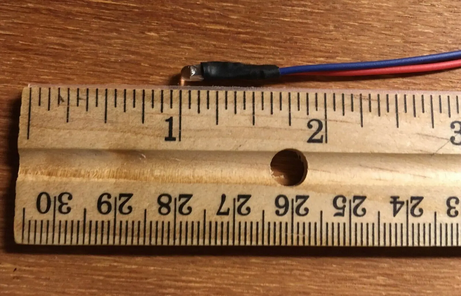 Комплект ламп 2226 измерительный циферблат стерео (8 в теплый белый светодиод)