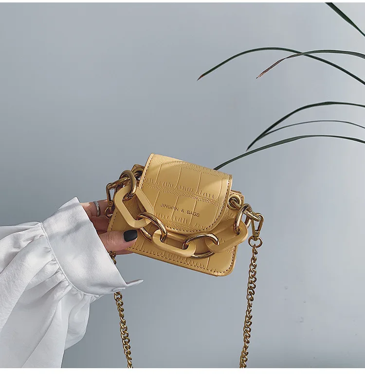 Fashion Mini Saddle Women Shoulder Bags Designer Brand Acrylic Chain Handbags Luxury Pu Leather Female Crossbody Bag Small Purse