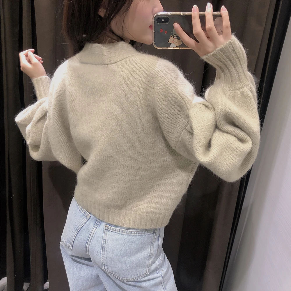

2021 autumn and winter ladies sweater costume jewelry button decoration long-sleeved loose casual fashion elegant sweater top