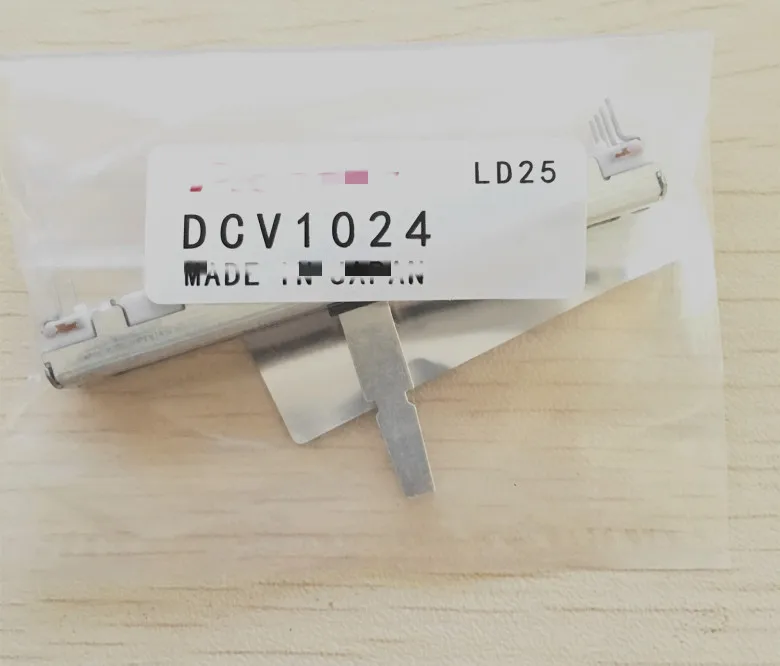 DCV1024 1 шт./лот для Pioneer DDJ-ERGO DDJ-SB SB2 SR2 RR RB S1 T1 полу-сопротивление вертикальный фейдер DCV1023 DCV1024 - Цвет: DCV1024