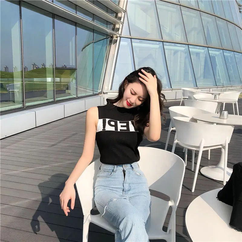 

Korean chic women's short knitted camisole summer letter embroidery short Joker bottoming shirt top tide