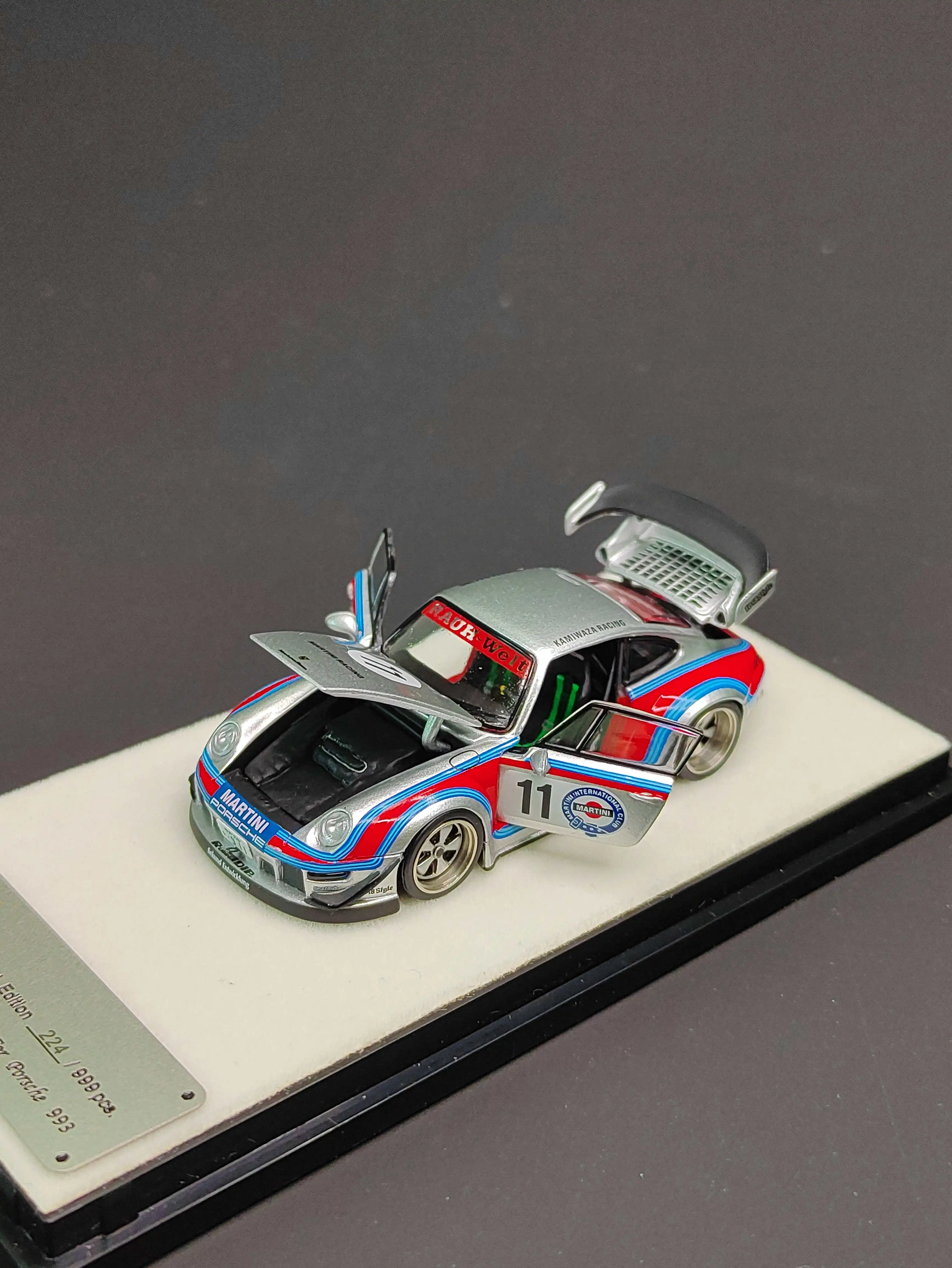 

Коллекция литой модели автомобилей PGM 1/64 RWB 993, ограниченный заказ