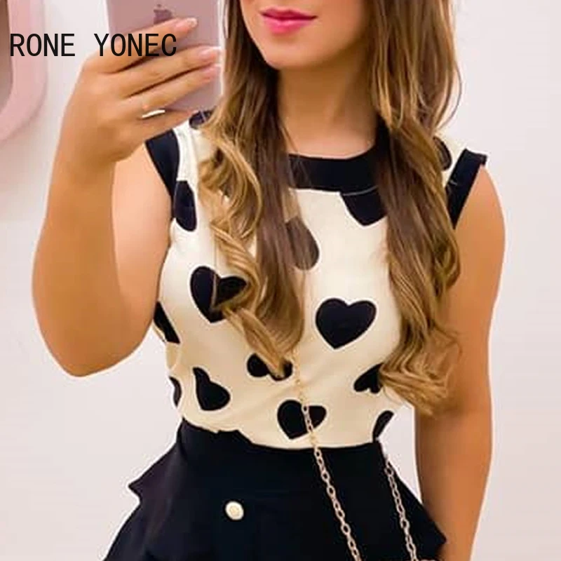 Женский комплект из топа и юбки с круглым вырезом принтом сердечек |