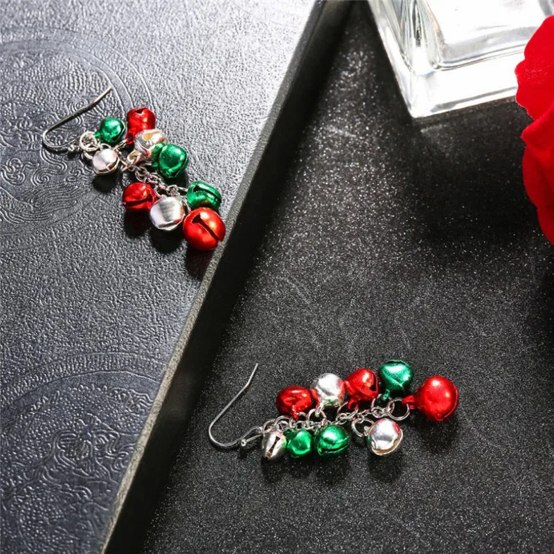 Женские серьги гвоздики с кристаллами Snow fake Bijoux массивные рождественский