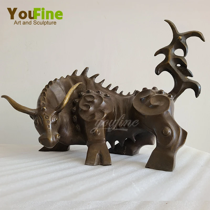 

Abatract Bronze Bull Sculpture Bronze Cast Modern Art Bull Statue Animals Bronze Statues Sculptures For Home Hotel Decor Crafts
