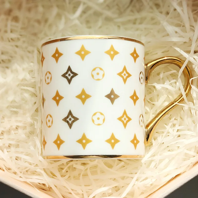 Nordic Ins цвета: золотистый обведено кружка с крышкой Ложка светильник класса люкс