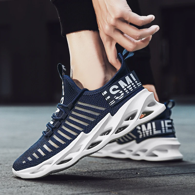 Spring New Green Men's Blade Shoes Mesh Breathable Running Sneakers Men Lightweight Sports Shoes Men Trainers zapatillas hombre