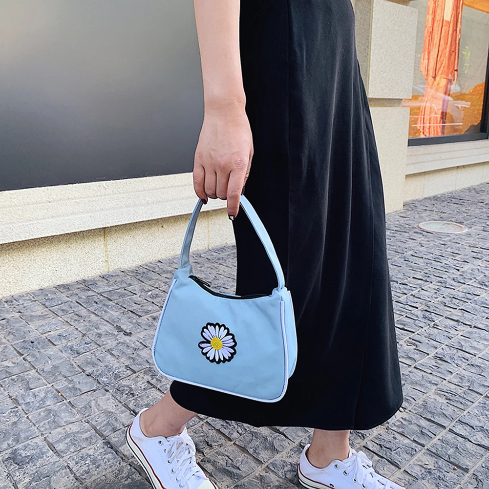 

Fashion Flower Daisy Women Handbag Canvas Casual Underarm Shoulder Bags Female Daily Travel Totes Simple Tote Handbags