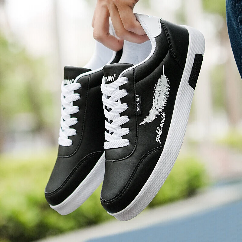 

New 2020 Men Vulcanize Shoes Soft Comfortable Male Sneakers White Sneakers Men Cheap Male Shoe Fashion Replica Shoes