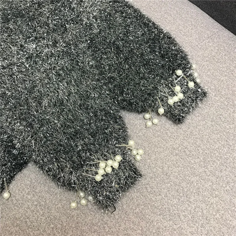 Женский трикотажный пуловер яркий Свободный серебристого цвета с кисточками и