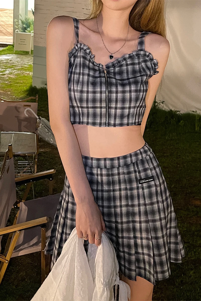 

2021 Plaid Sweet Sleleveless Sling Crop Top for Women Summer High Waist Pleated Short Skirt Lady Two Pieces Skirt Set