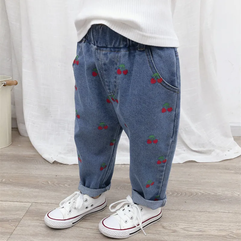 

DFXD длинные джинсовые брюки для маленьких девочек, весенняя одежда для малышей, хлопковые свободные джинсовые брюки-шаровары для девочек 1-7 ...