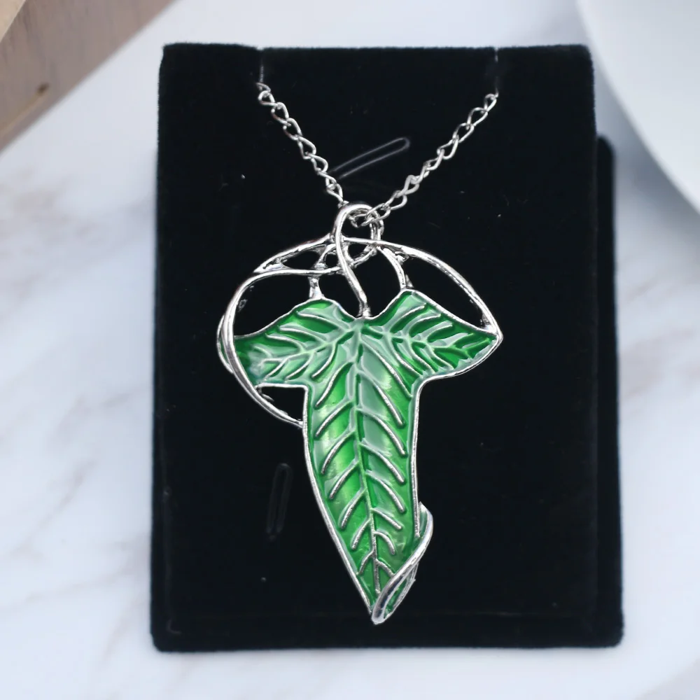 

Elf Vintage Fashion Cute Green Leaf Brooch Necklace