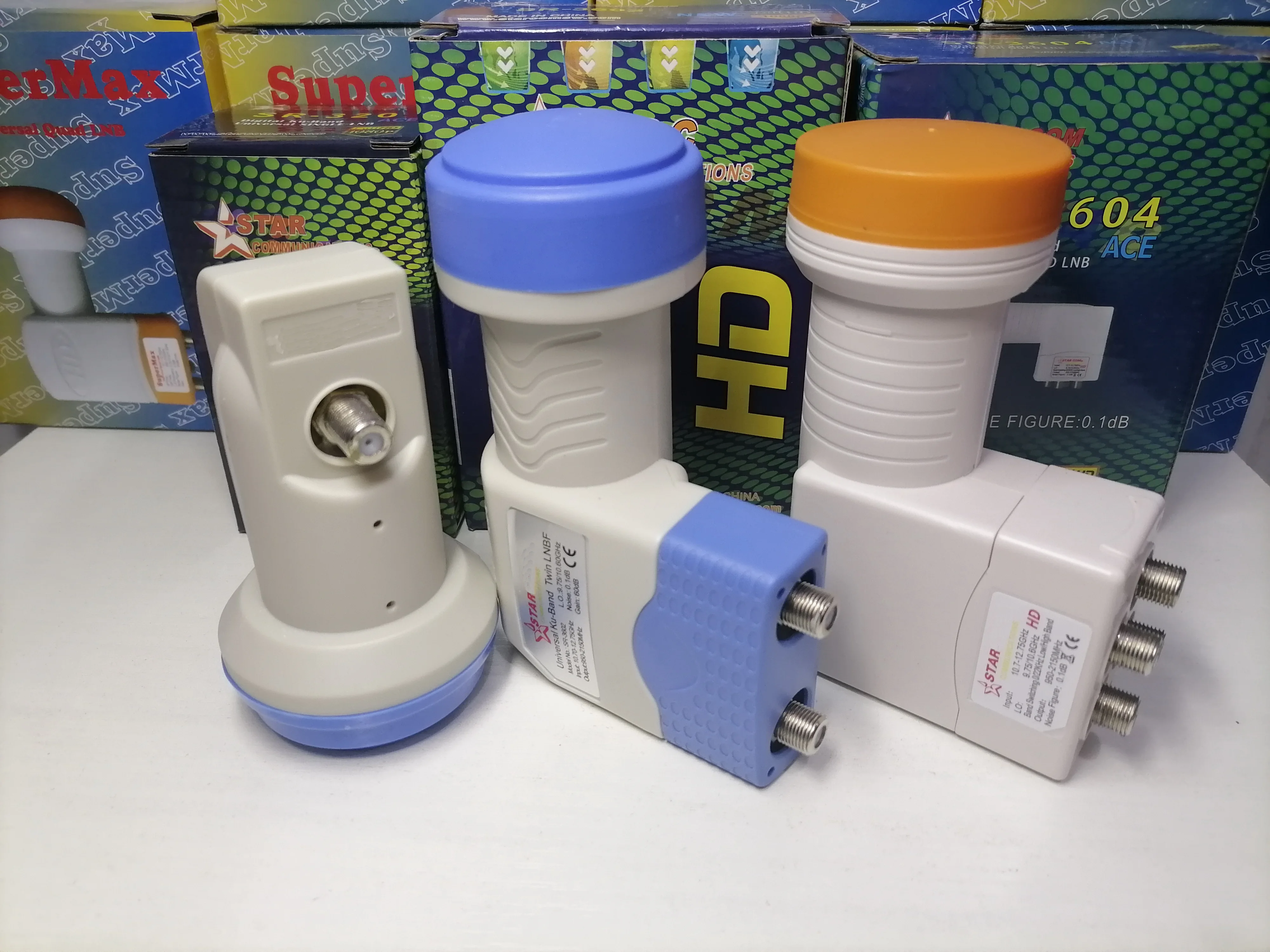 Super HD SR 320 3602NEW 3604 Full Универсальный ku диапазона Твин Quad LNB из водонепроницаемого