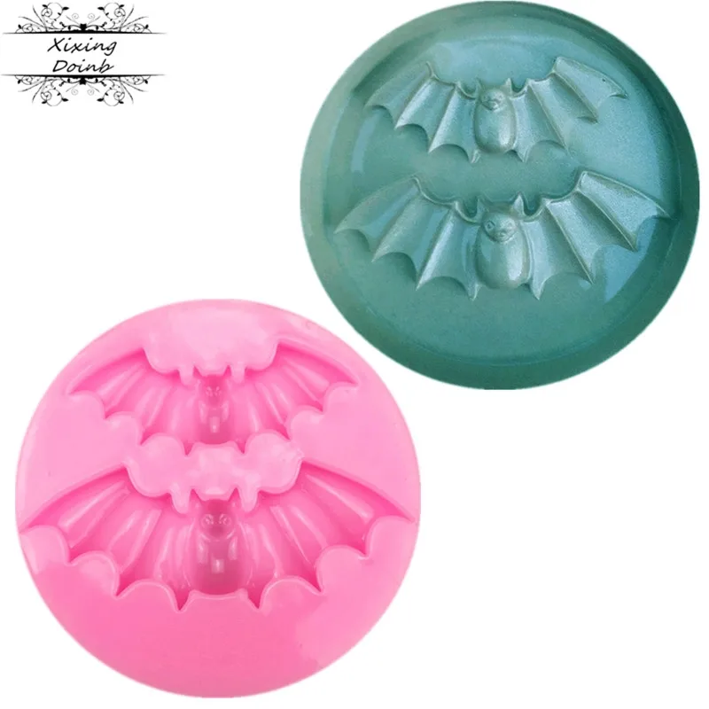 

1Pcs Halloween Bat silicone soft candy mold cake decorating tool candy chocolate Soft Candy Mold
