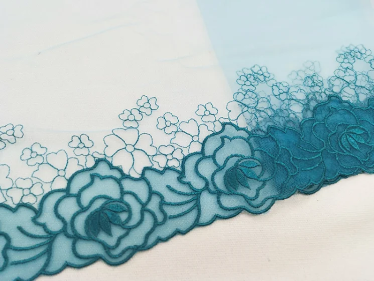 Кружевная отделка с цветочной вышивкой 1 метр сине зеленая ручная работа тюль