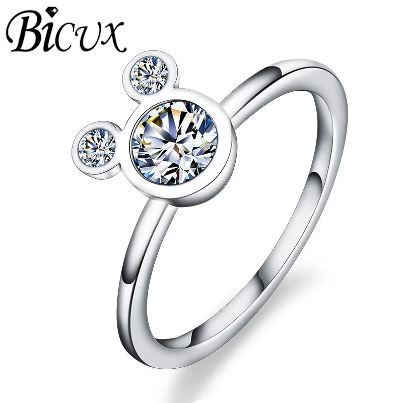 Кольцо женское серебряное с фианитами корейский геометрической формы пробы |