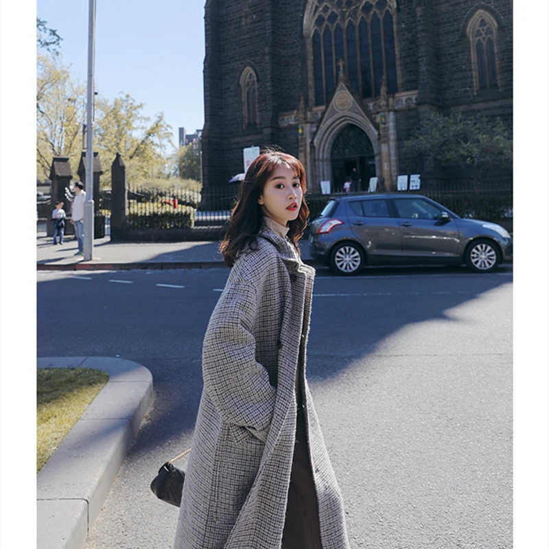 

2020New Plaid Single Breasted Brit Graphics Women Wool Coats Winter Straight Raglan Sleeve Casual Oversived Lady Slim Solid