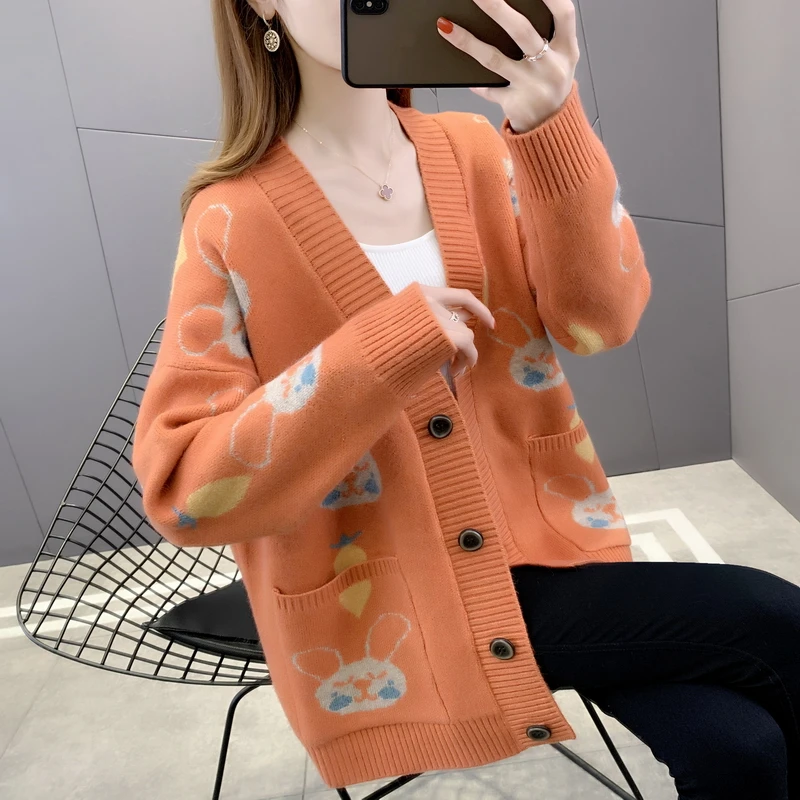 

20209 (June 5) 6 collaosed v-neck printed bag buttons long sleeve knitted cardigan 59