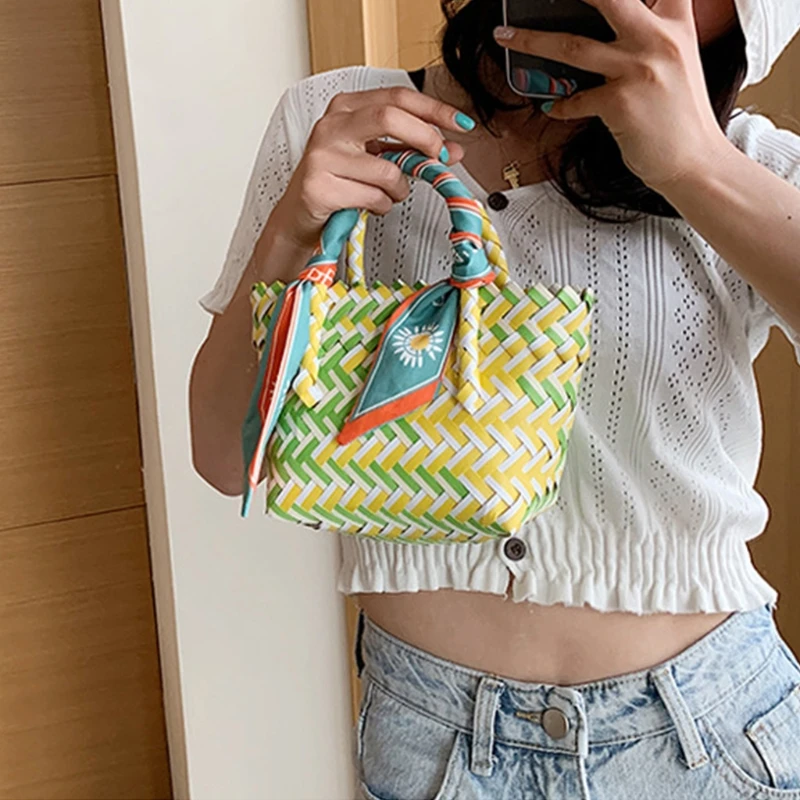 

Summer Beach Bag Multicolor Pattern Ribbon Rattan Bag Top Handle Straw Handbag Fashion Handwoven Bags for Ladies