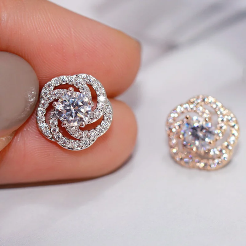 

Bilandi Fashion Jewelry AAA Zircon Earrings Popular Design Delicate High Quality Shiny Stud Earrings For Women Party Gifts
