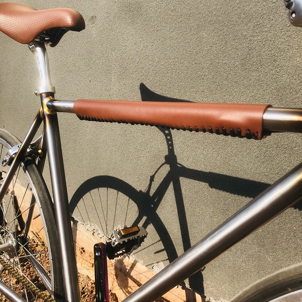 

Кожаный чехол на раму велосипеда, винтажная Подставка для бутылки с водой из нержавеющей стали, велосипедные аксессуары