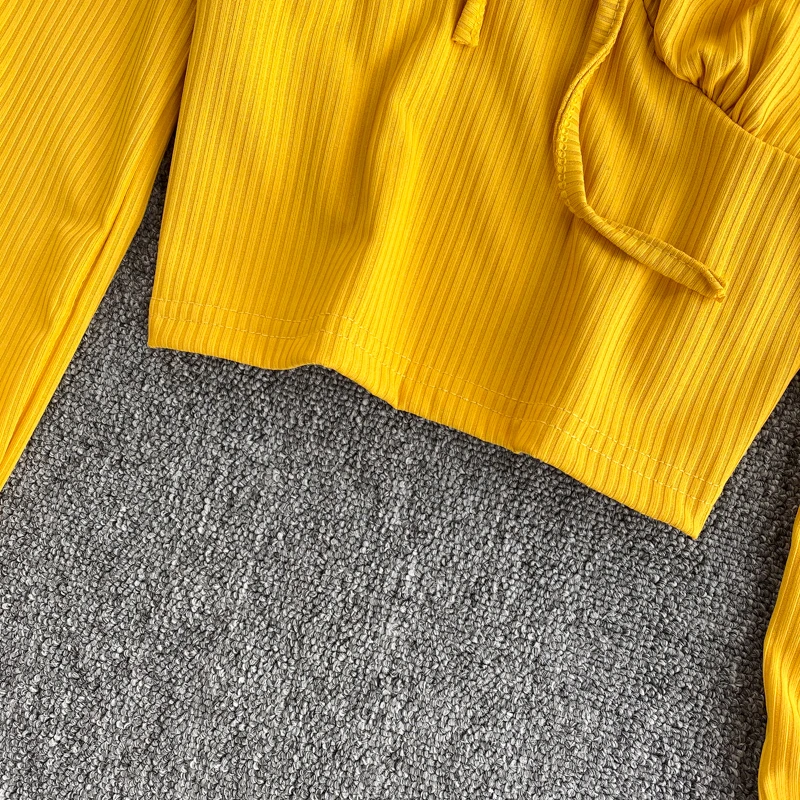 

Casual Solid Square Collar Puff Long Sleeve Crop Top 2020 Spring Autumn Slim Elastic Short Tee Shirts Tops for Women Clothing