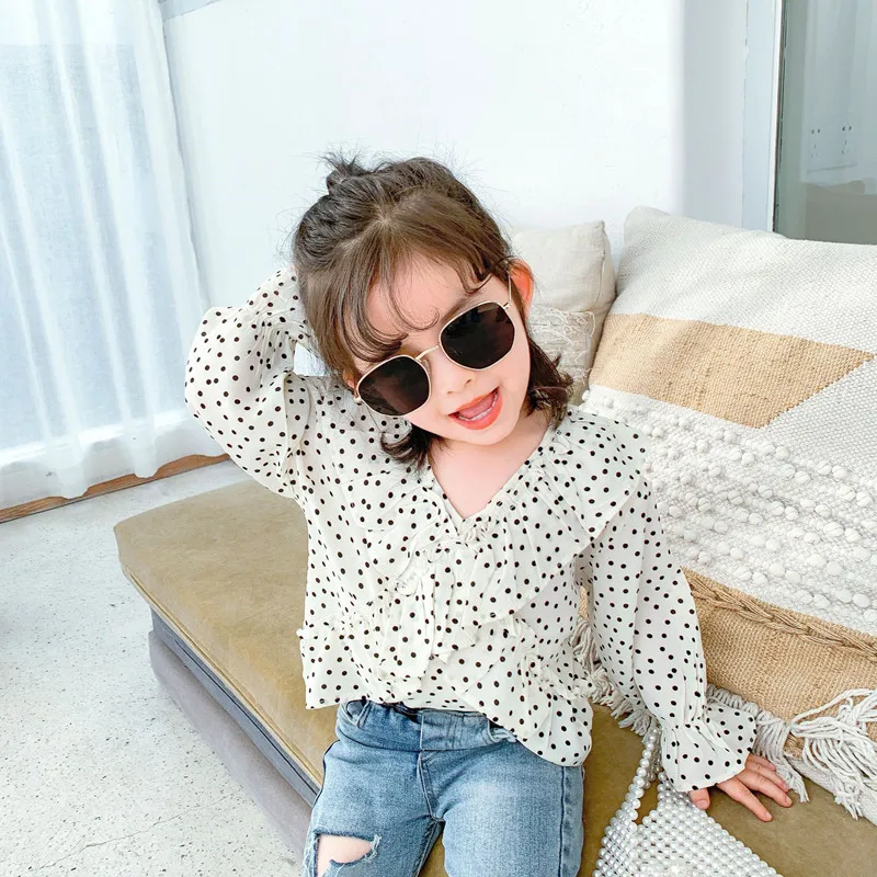 

DFXD Baby Girl Shirts 2020 Spring Fashion White Polka Dot Chiffon Blouses Long Sleeve V-neck Ruffle Tops For 1-7T Kids Clothes