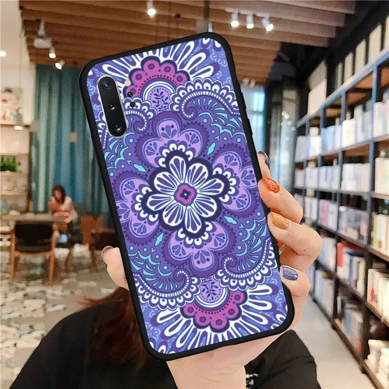 

Mandala Phone Case For Samsung A50 A51 A71 A20E A20S S10 S20 S21 S30 Plus ultra 5G M11 funda cover shell Funda