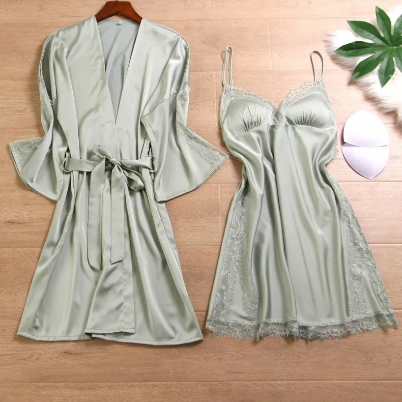 

Plus Size Nighties Women Pajamas Satin Sleepwear Pijama Silk Home Wear Lace Home Robe Chest Pads Sleep Lounge Pink White 3 Pcs