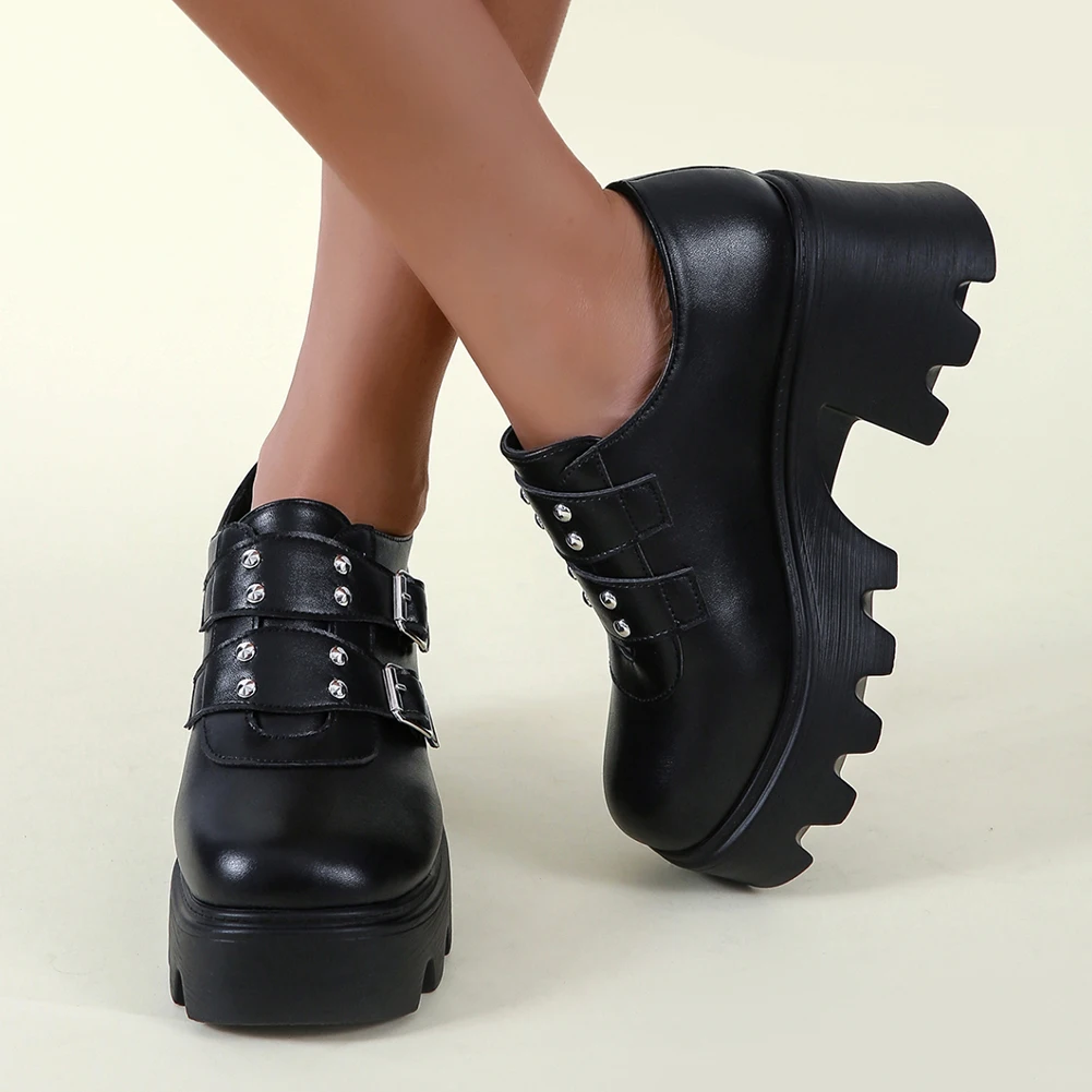 

Dropship Female Pumps Slip-On Rivet Platform Pumps 2021 New Autumn Classic Casual Comfy Offices Dressing Ladies Shoes Woman