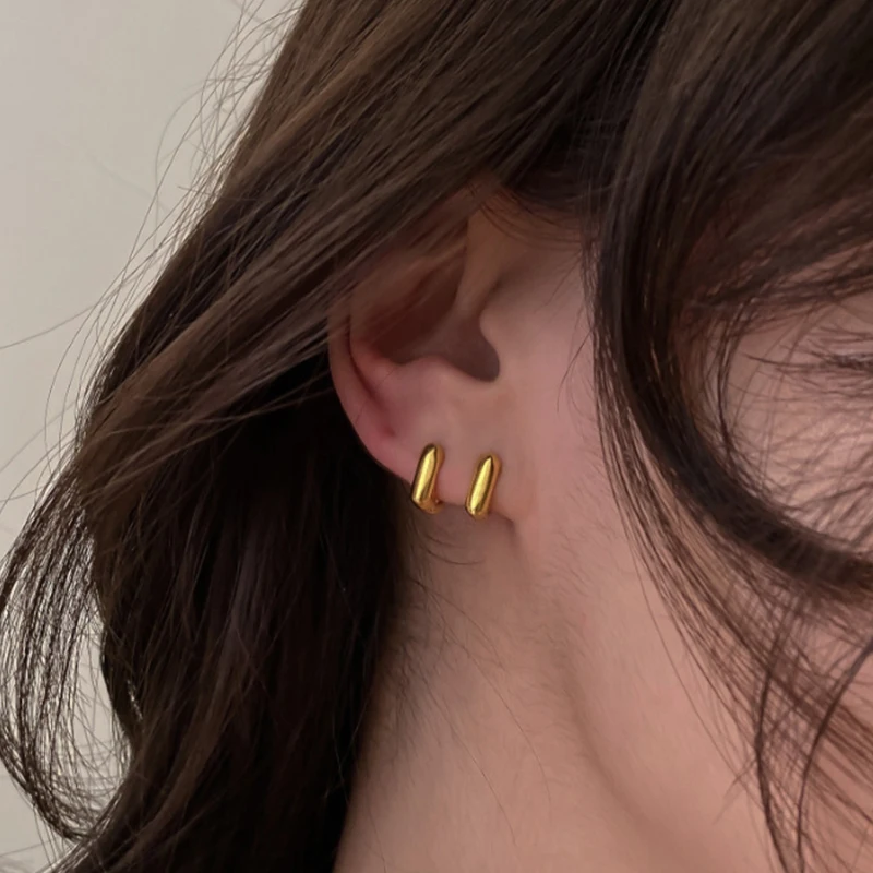 

Simple Geometric Long Ear Clip Gold Metal Earrings European and American Style Earrings for Women Fashion Jewelry Party Gift