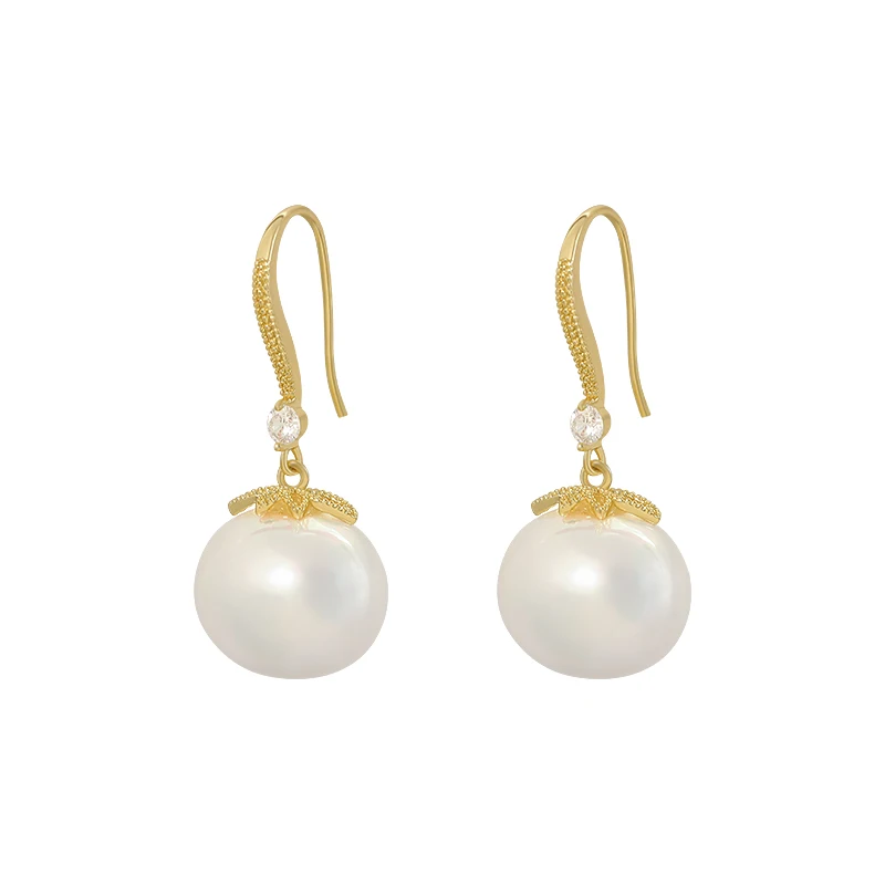 

2021 new classic Baroque oval pearl hanging women Earrings celebrities elegant jewelry sexy girls unusual party accessories